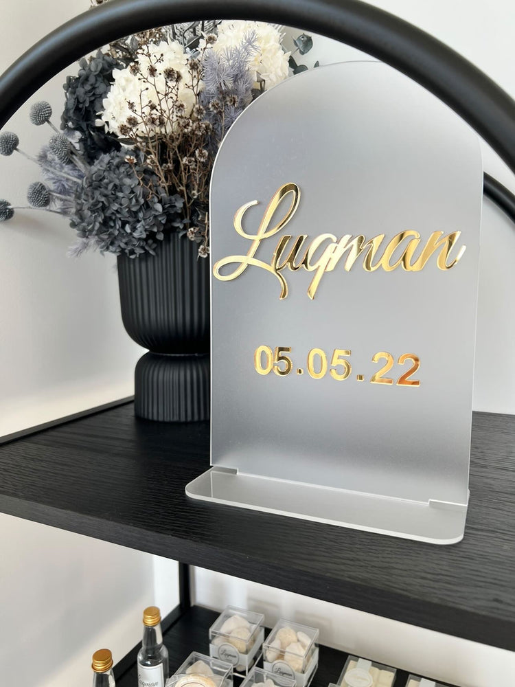 Acrylic Arch Name Sign