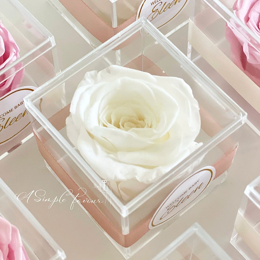 Individual Forever Roses – A Simple Favour